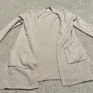 Old navy cardigan